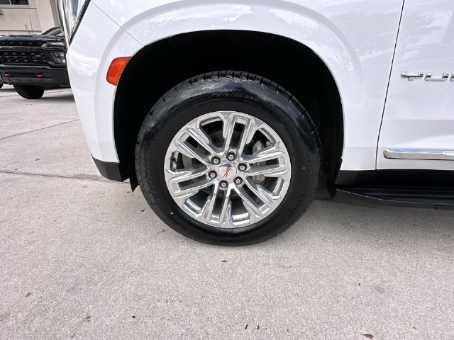 Certified 2024 GMC Yukon XL SLT RWD image 18