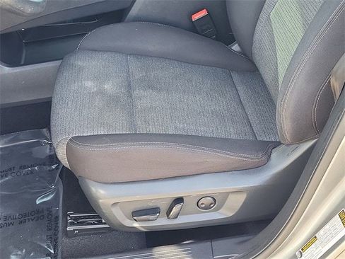 Used 2021 Nissan Rogue SV image 23