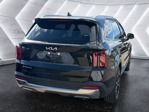 Used 2024 Kia Sorento SX FWD image 4