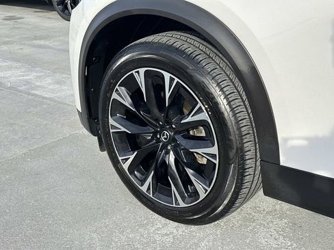 Certified 2024 MAZDA CX-90 Plug-In Hybrid w/ Premium Plus image 31