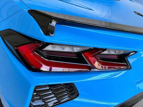 Used 2024 Chevrolet Corvette Stingray Coupe w/ 1LT image 13