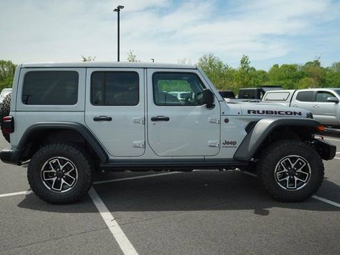 New 2024 Jeep Wrangler Unlimited Rubicon w/ Capability Package image 6