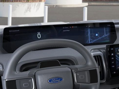 New 2026 Ford Expedition Active image 13