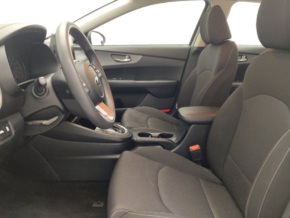 Used 2019 Kia Forte LXS FWD image 17
