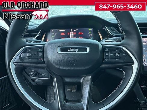 Used 2022 Jeep Grand Cherokee Limited 4xe image 22