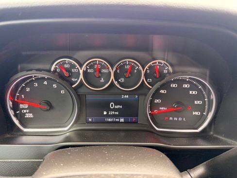 Used 2021 Chevrolet Silverado 1500 LT Trail Boss w/ LPO, Dark Essentials Package AWD/4WD image 17