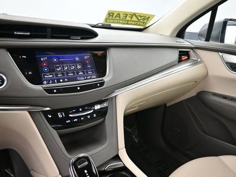 Used 2021 Cadillac XT5 Premium Luxury w/ LPO, Floor Liner Package AWD/4WD image 22
