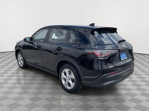 Used 2024 Honda HR-V LX image 6