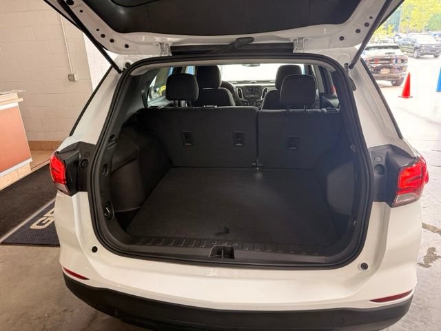 Used 2024 Chevrolet Equinox LS FWD image 19