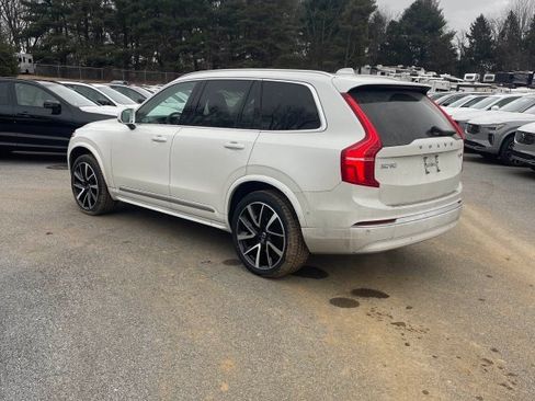 Certified 2023 Volvo XC90 B6 Plus w/ Protection Package image 3