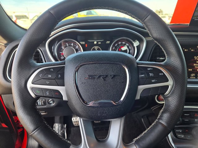 Used 2015 Dodge Challenger SRT w/ Technology Group RWD image 27