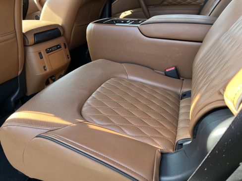 Used 2023 INFINITI QX80 Sensory w/ Cargo Package AWD/4WD image 35