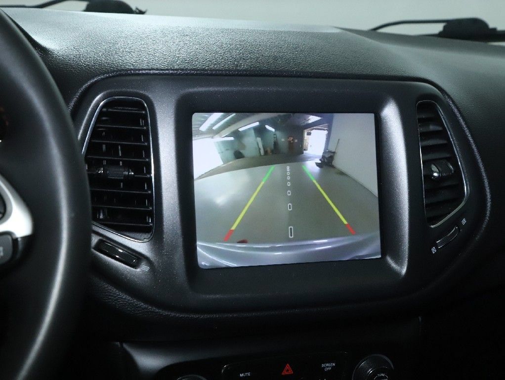 Used 2021 Jeep Compass Trailhawk AWD/4WD image 29