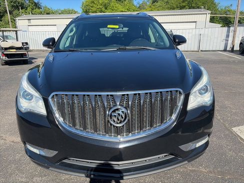 Used 2017 Buick Enclave Leather FWD image 2
