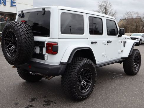 Used 2025 Jeep Wrangler Unlimited Rubicon 392 AWD/4WD image 3