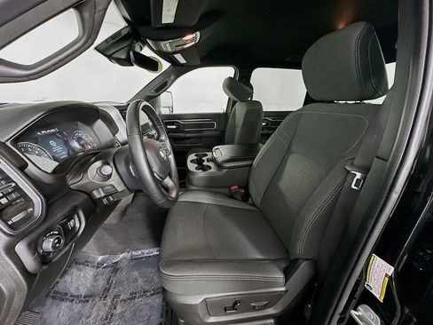 Certified 2024 RAM 2500 Big Horn w/ Safety Group image 32