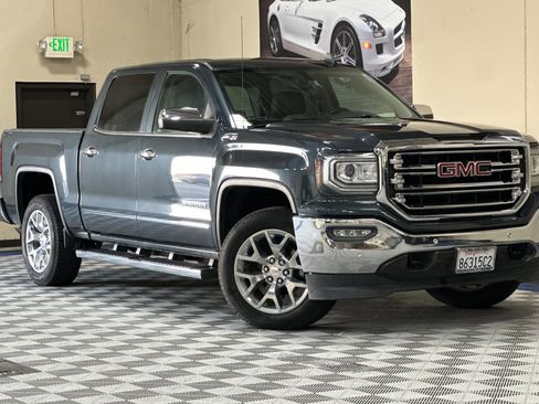 Used 2018 GMC Sierra 1500 SLT w/ SLT Premium Package image 2