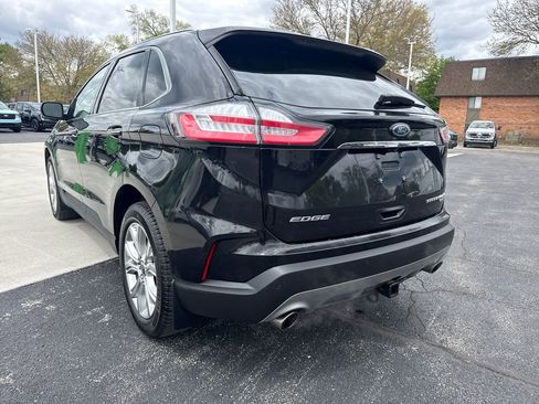 Used 2020 Ford Edge Titanium w/ Class II Trailer Tow Package AWD/4WD image 9