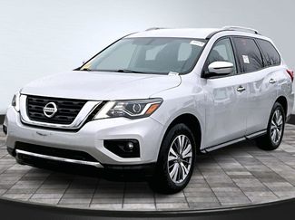 Used 2020 Nissan Pathfinder SV video 2