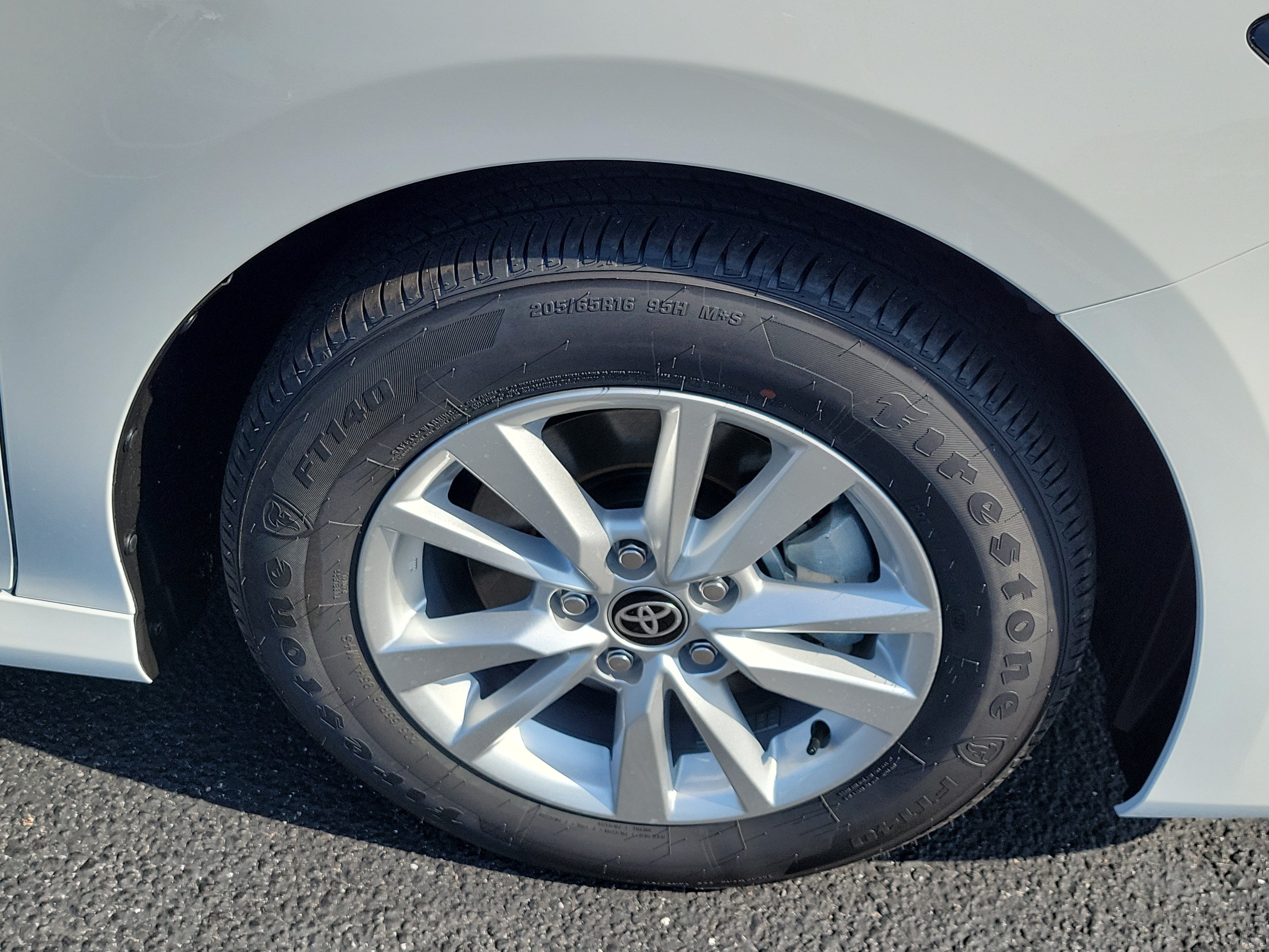 Used 2026 Toyota Camry LE FWD image 8