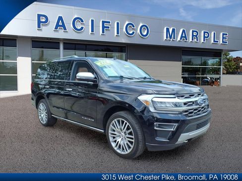 Certified 2023 Ford Expedition Platinum AWD/4WD image 1
