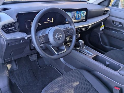 New 2026 Nissan Kicks S FWD image 18
