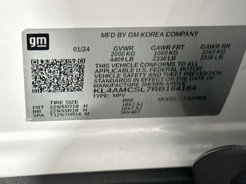 Used 2024 Buick Encore GX Preferred w/ Comfort Package AWD/4WD image 12