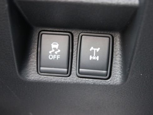 Certified 2024 Nissan Frontier PRO-4X w/ Technology Package image 32