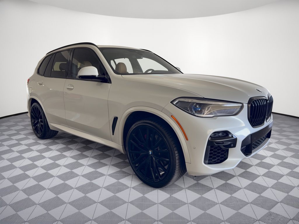 Used 2022 BMW X5 xDrive40i w/ M Sport Package AWD/4WD image 5
