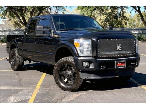 Used 2014 Ford F250 Lariat w/ Lariat Ultimate Package image 2