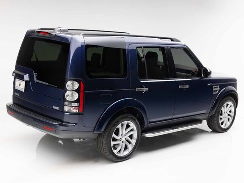 Used 2016 Land Rover LR4 HSE AWD/4WD image 3