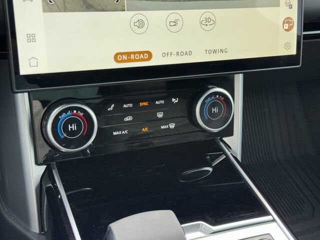 Used 2023 Land Rover Range Rover SE AWD/4WD image 25