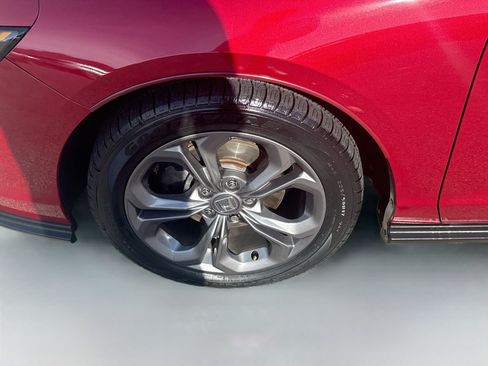 Certified 2024 Honda Accord EX image 35