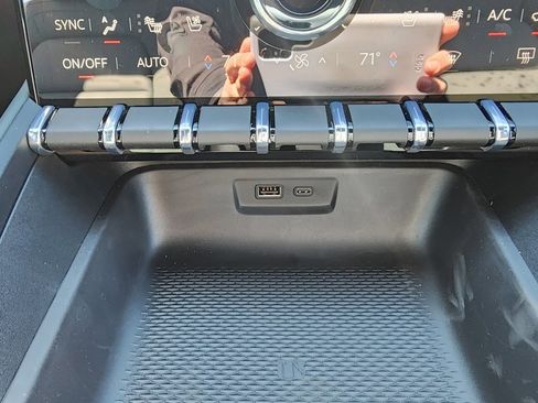 New 2026 GMC Terrain AT4 w/ Convenience Package III image 31