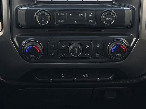 Used 2018 Chevrolet Silverado 1500 LT w/ LT Eassist Package RWD image 22