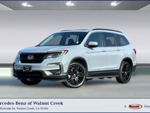 Used 2022 Honda Pilot Special Edition image 1