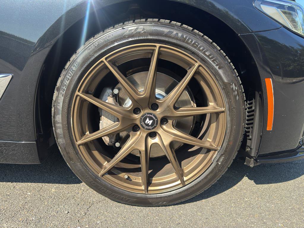 Used 2022 BMW 530i xDrive w/ Premium Package AWD/4WD image 32