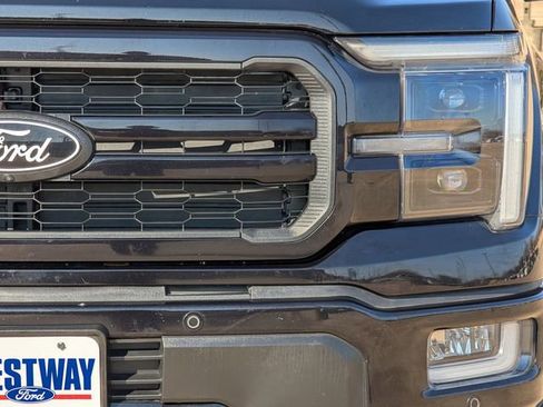 Used 2024 Ford F150 Lariat w/ FX4 Off-Road Package image 9
