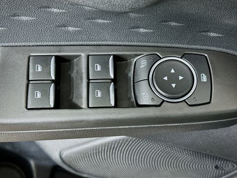 Used 2020 Ford Escape SE FWD image 15