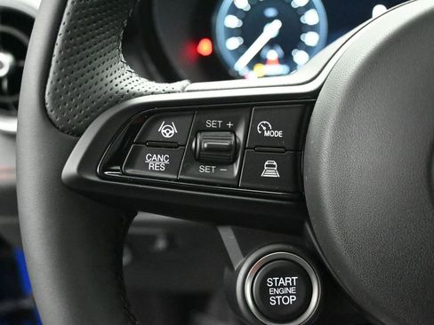 New 2026 Alfa Romeo Tonale w/ Red Premium Package image 15