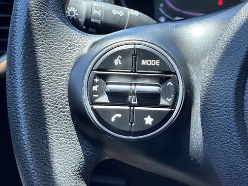 Used 2024 Kia Soul LX w/ Option Group 015 FWD image 24