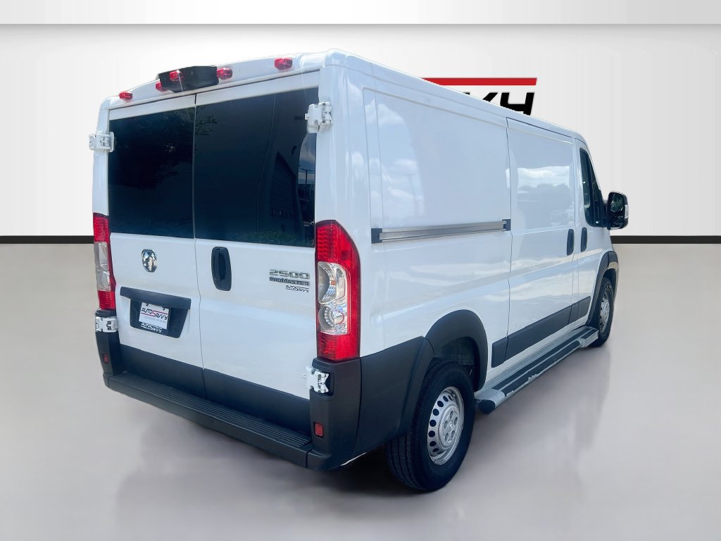 Used 2025 RAM ProMaster 2500 w/ U-Haul Equipment Group FWD image 7