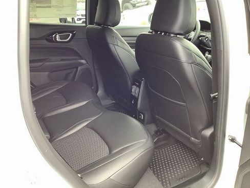 New 2026 Jeep Compass Latitude w/ Quick Order Package 29K image 32