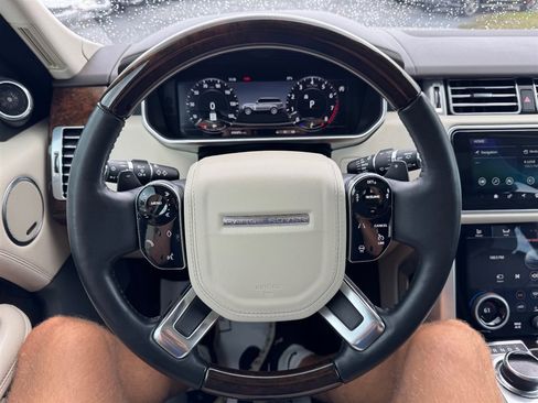 Used 2020 Land Rover Range Rover HSE AWD/4WD image 11