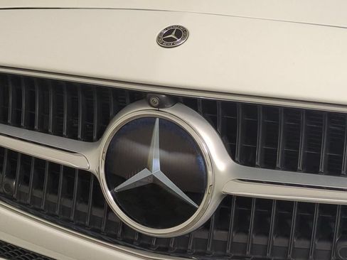 Used 2023 Mercedes-Benz C 300 Sedan w/ Exclusive Trim Package image 13