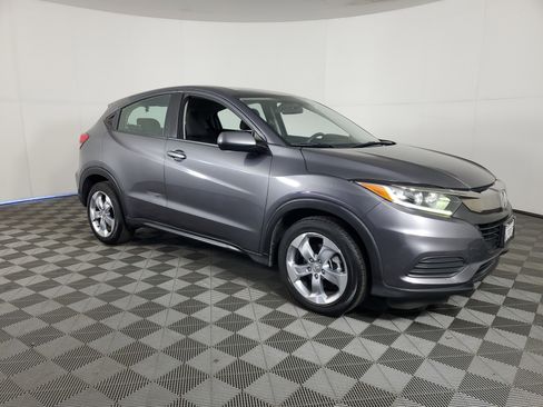 Used 2021 Honda HR-V LX image 2
