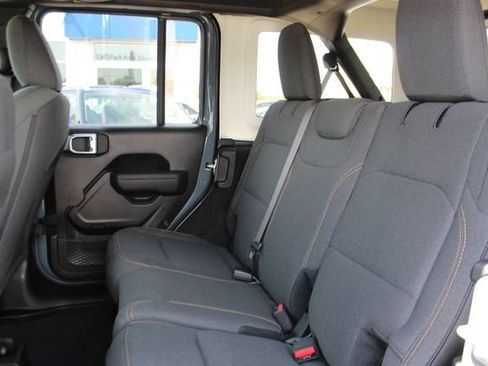 Used 2024 Jeep Wrangler Unlimited Sport AWD/4WD image 25