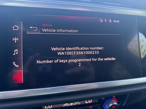Used 2022 Audi Q3 2.0T Premium w/ Black Optic Sport Package AWD/4WD image 25