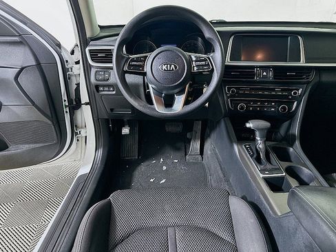 Used 2019 Kia Optima LX image 21