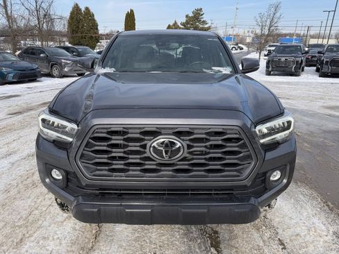 Certified 2023 Toyota Tacoma TRD Off-Road w/ Technology Package image 7